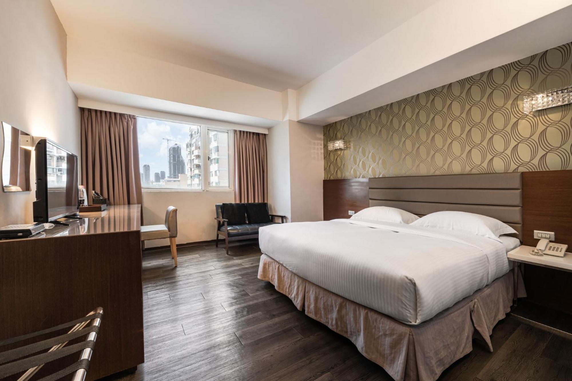 The Riverside Hotel Esthetics Kao-siung Exteriér fotografie